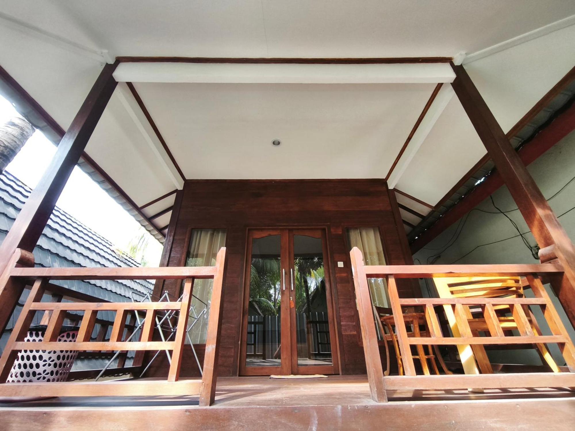 Matahari Bungalow 3 Gili Air Exterior photo